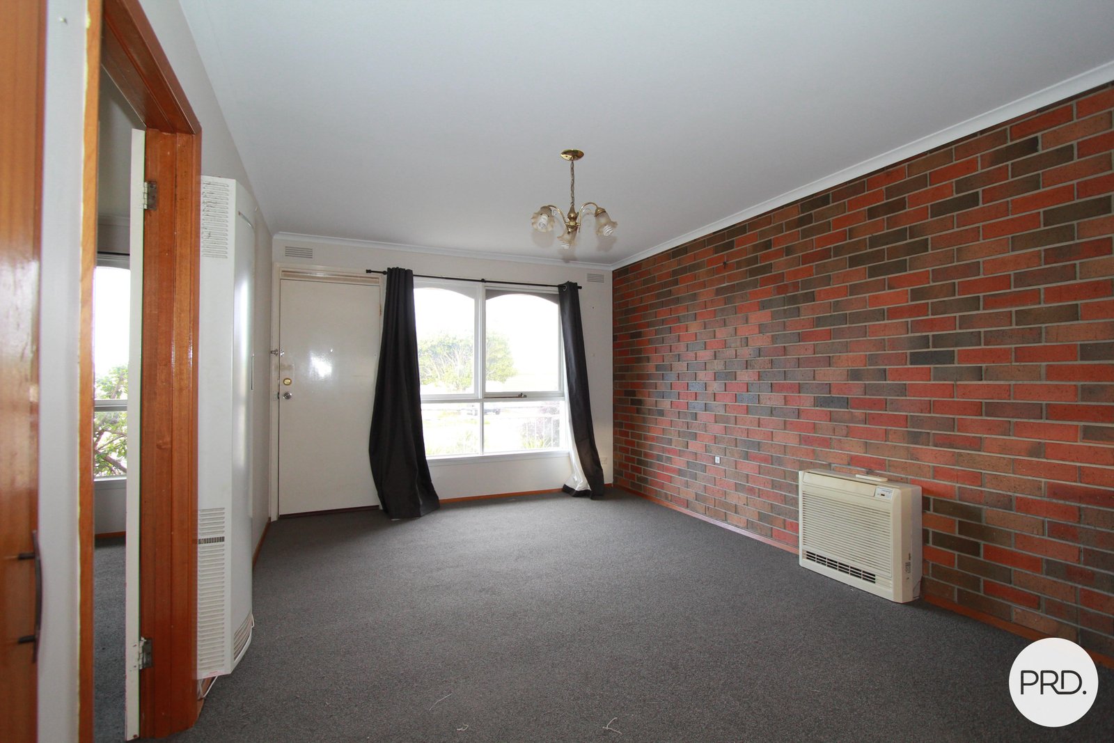 2/5 Theobald Street WENDOUREE 3