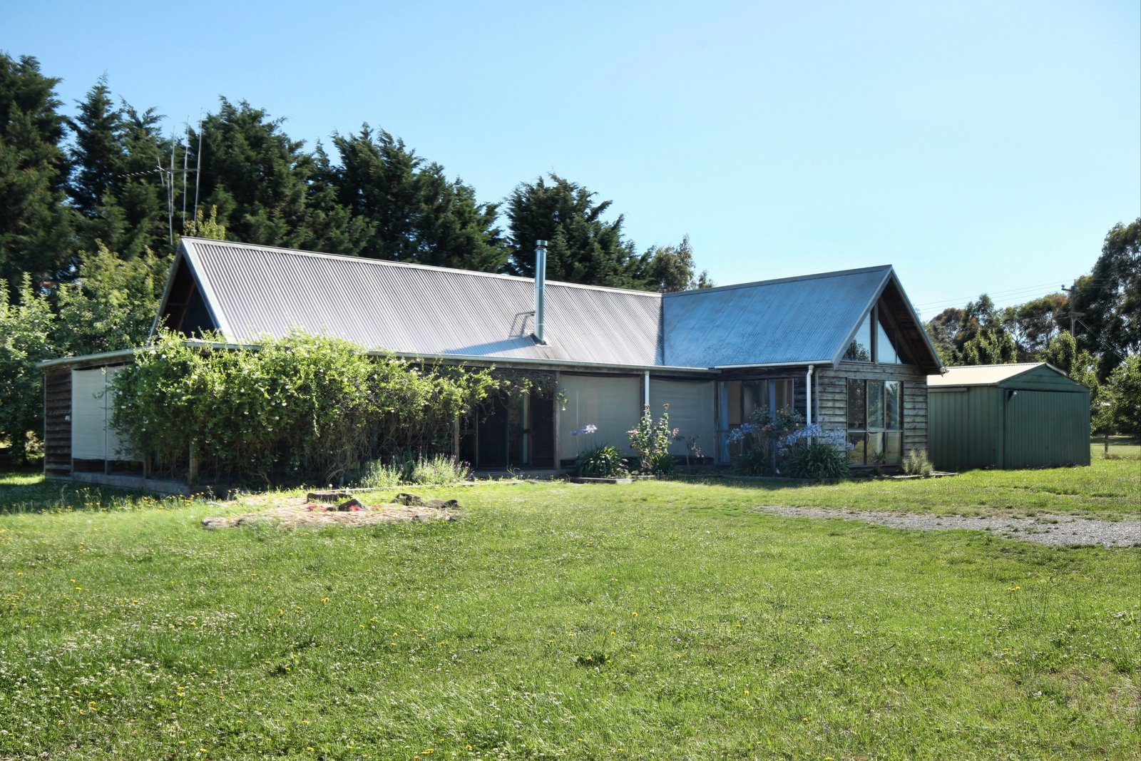 Real Estate and Property in 25 Three Chain Road, Carlsruhe, VIC