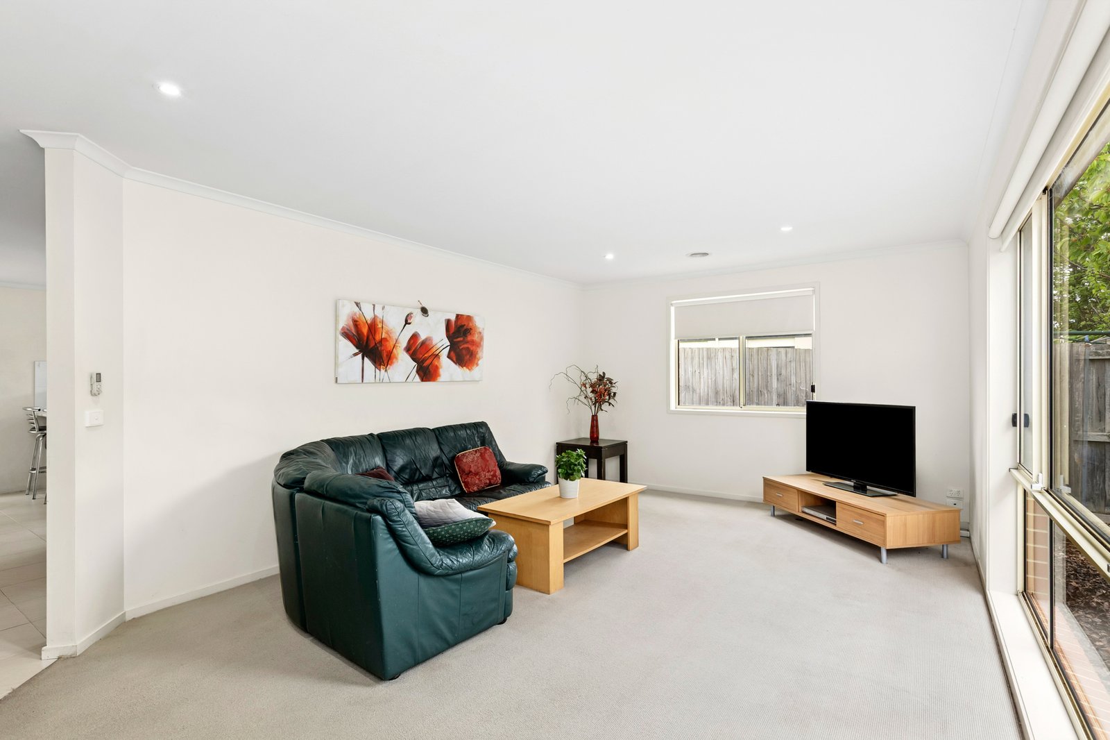 Gallery: 25 Thwaites Close