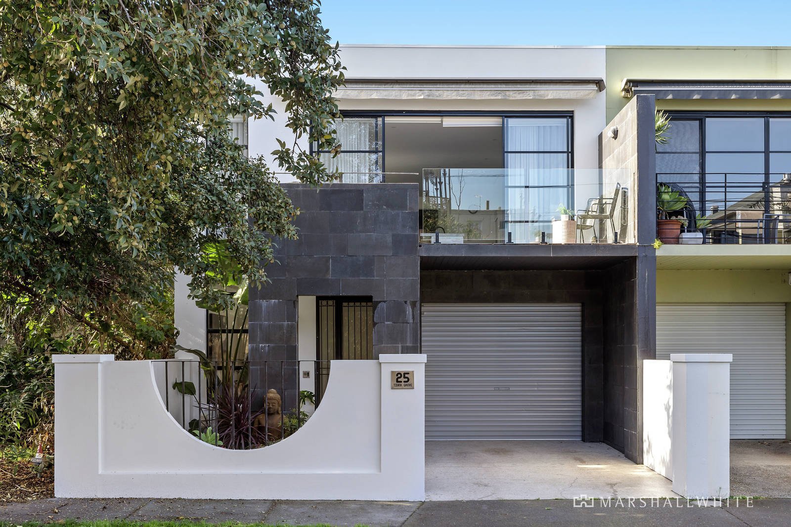 25 Tiuna Grove, Elwood, VIC