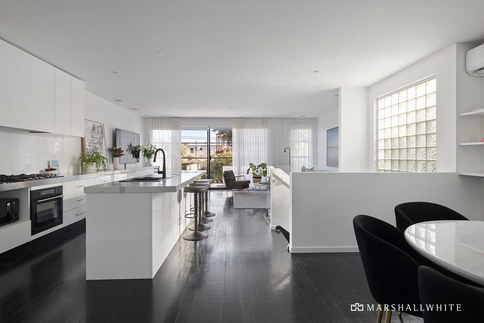 25 Tiuna Grove, Elwood, VIC