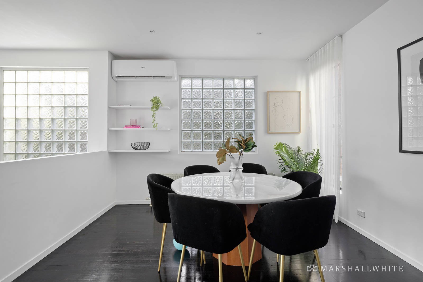 25 Tiuna Grove, Elwood, VIC