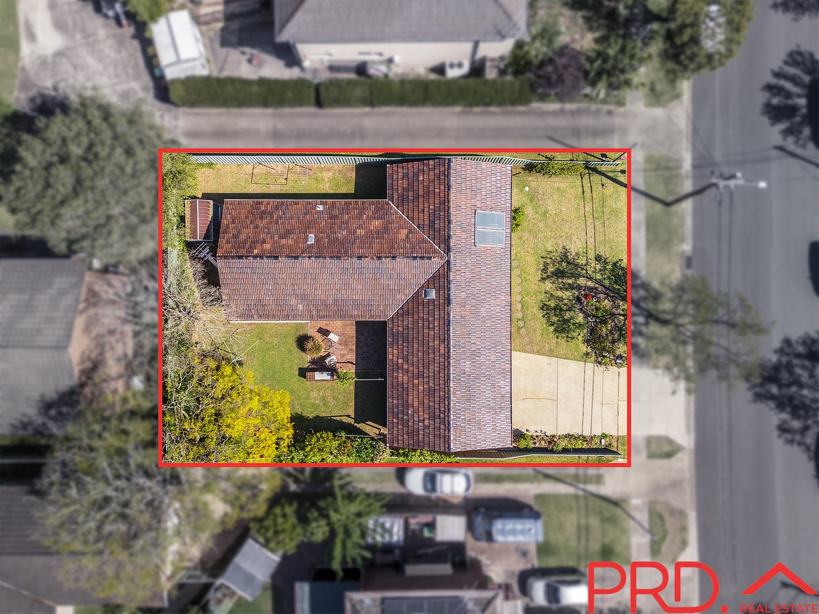 25 Tompson Road REVESBY 8