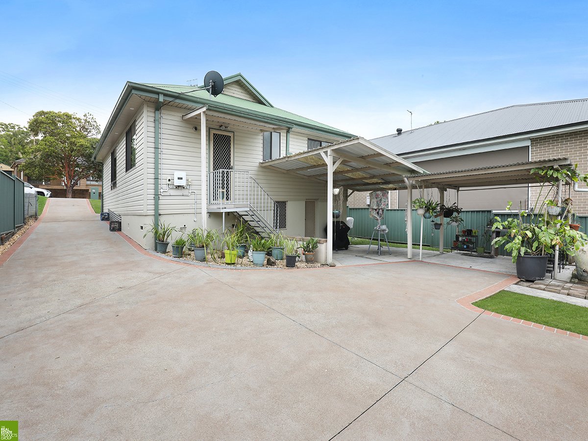 25 Tresnan Street UNANDERRA 13