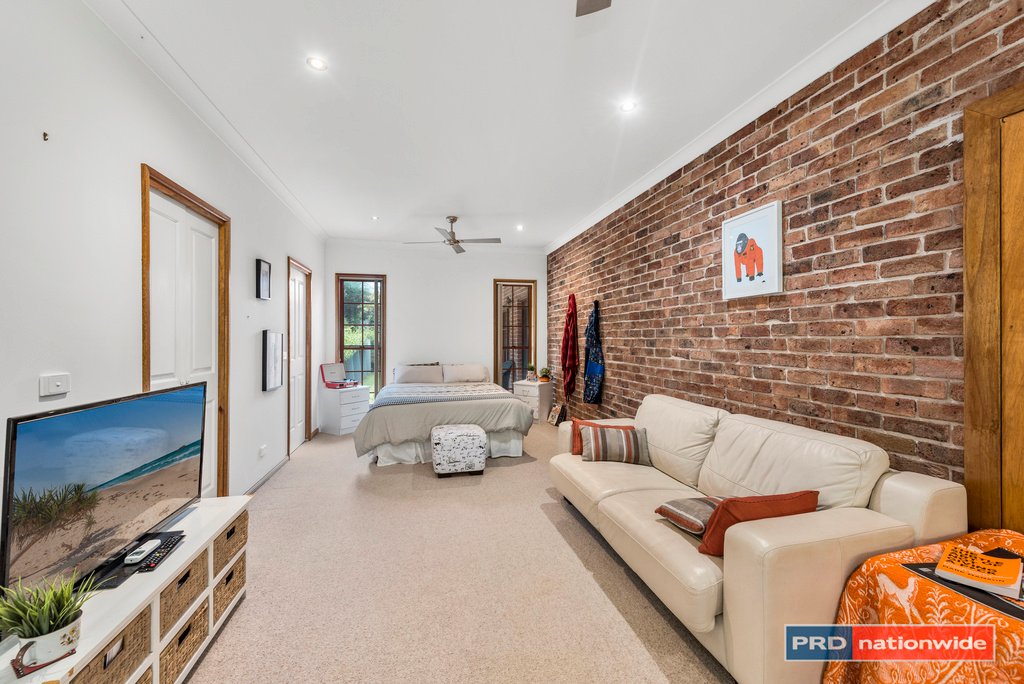 25 Vera Drive COFFS HARBOUR 21