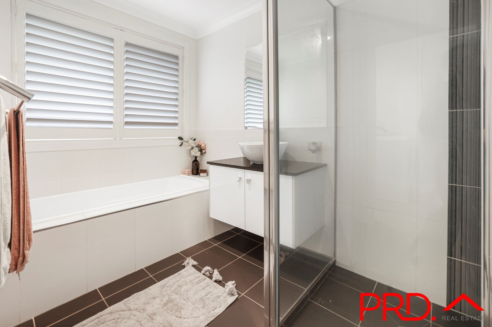 25 Verdelho Drive TAMWORTH 14