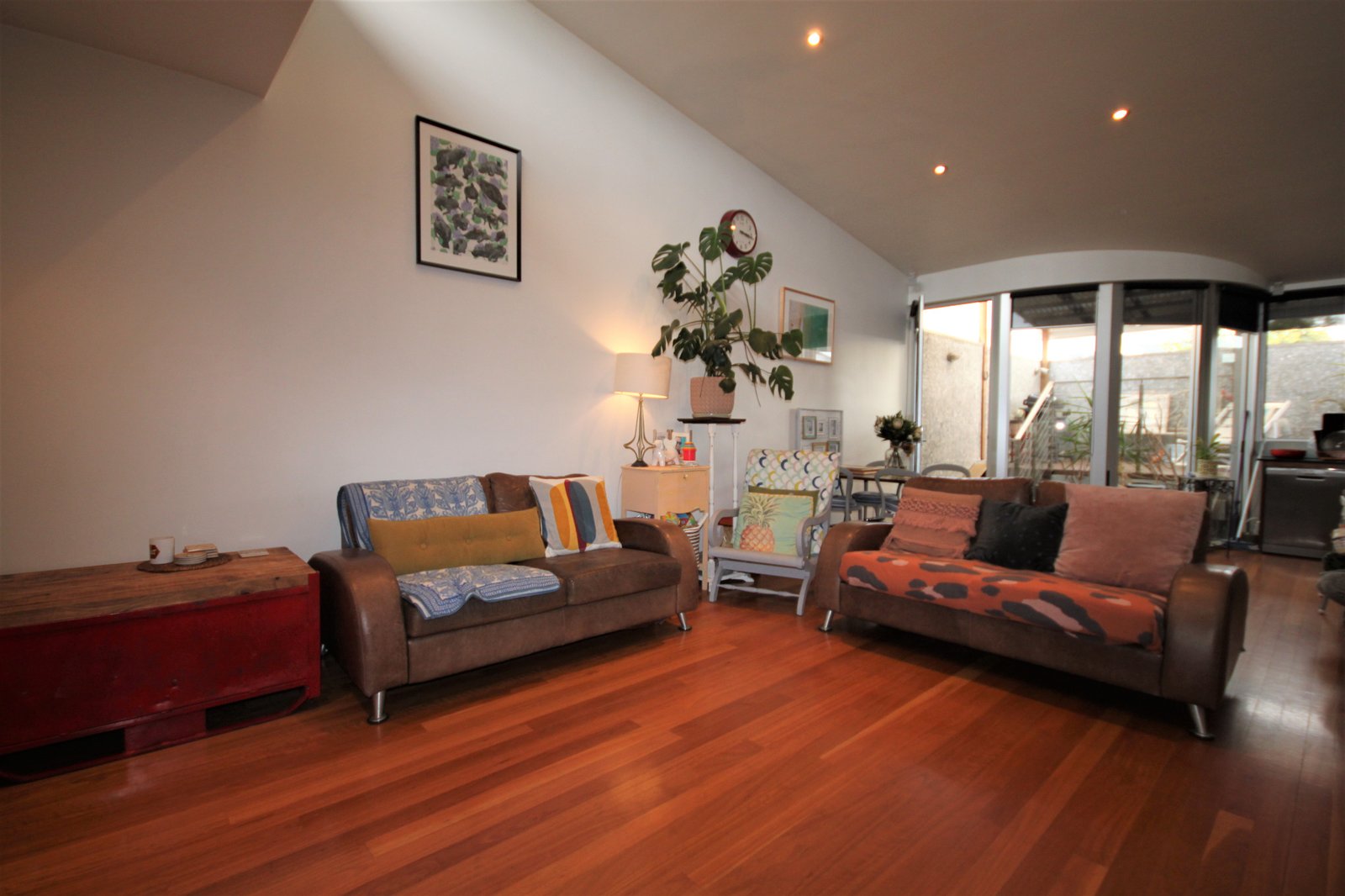 Gallery: 25 Victoria Lane