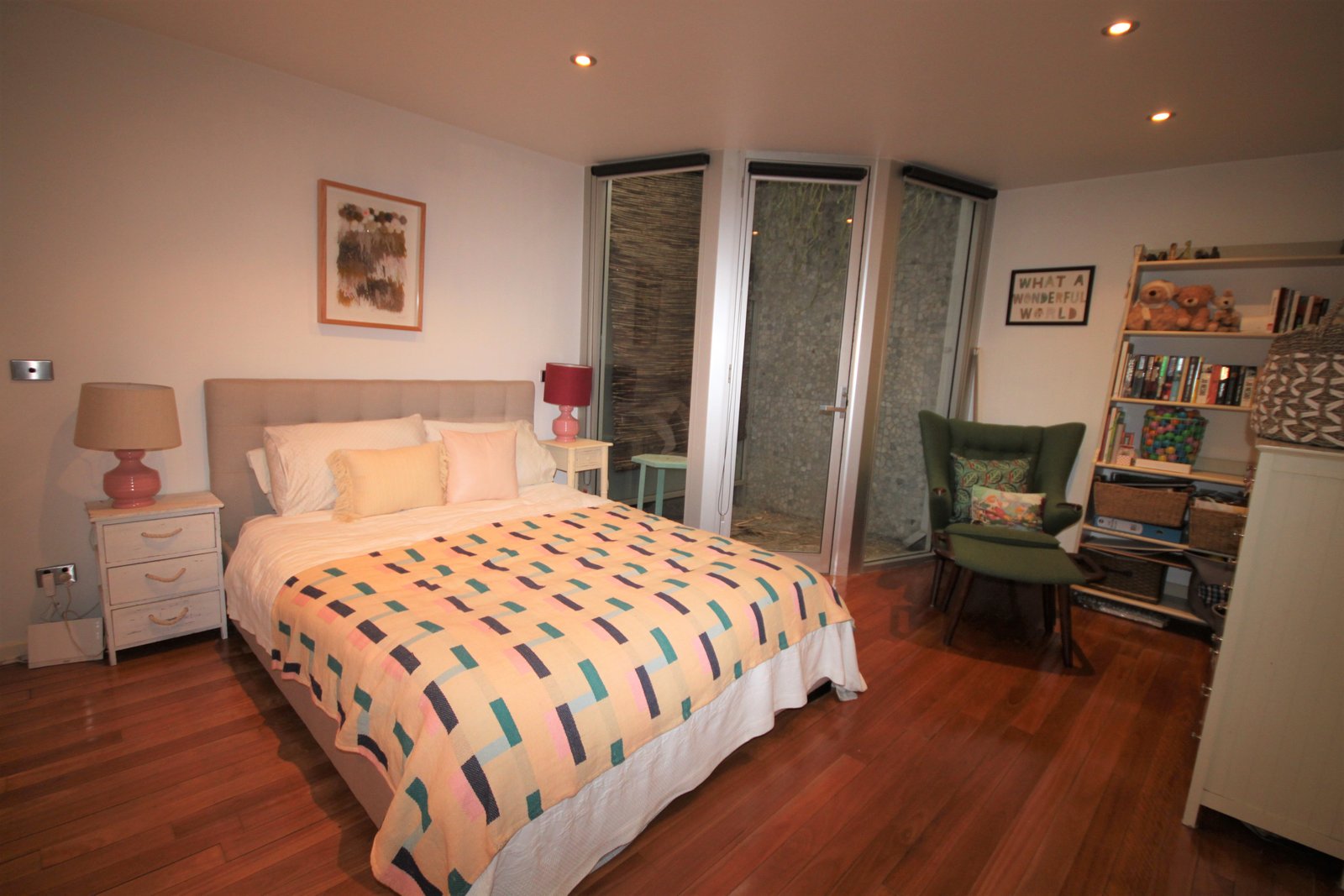Gallery: 25 Victoria Lane