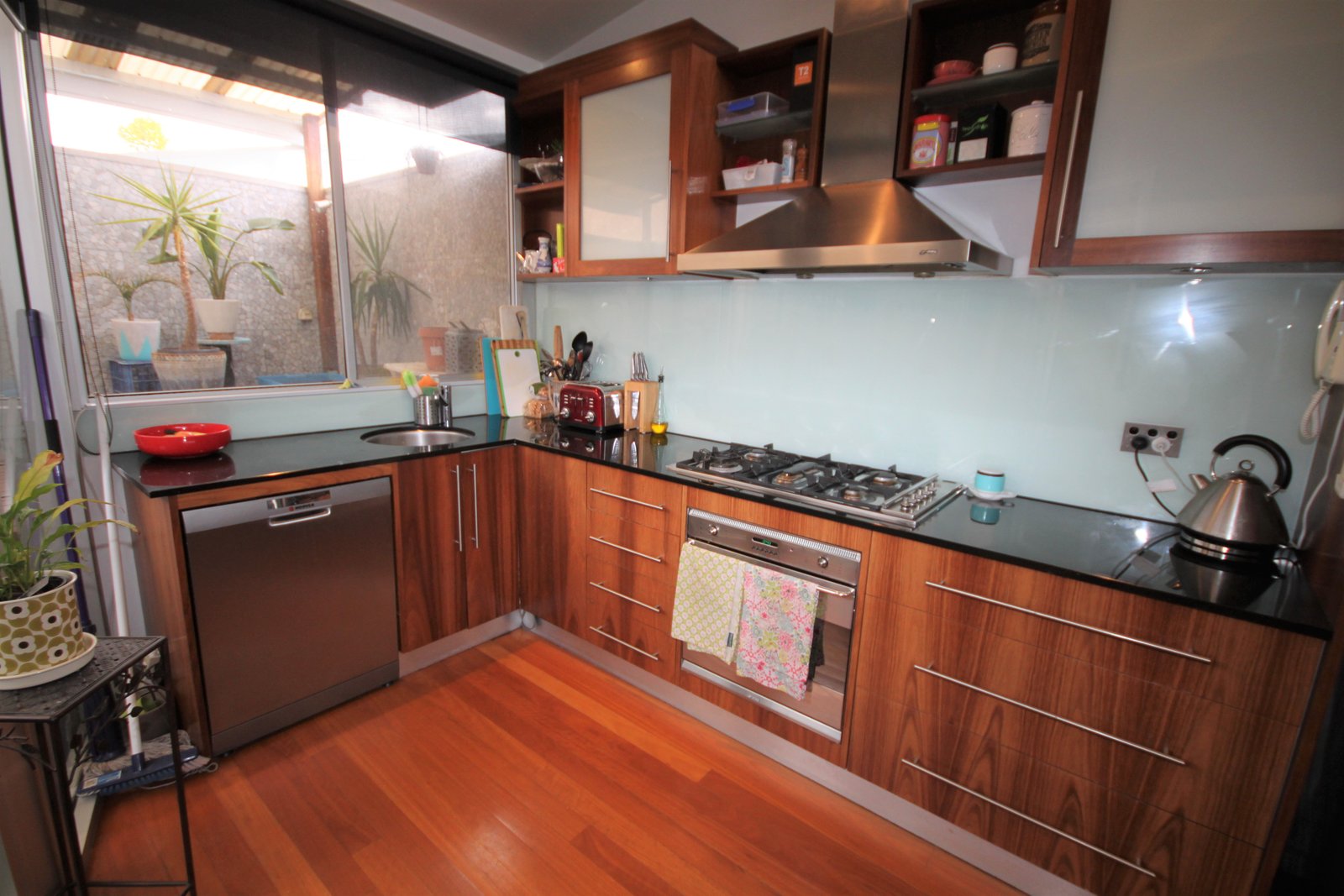 Gallery: 25 Victoria Lane