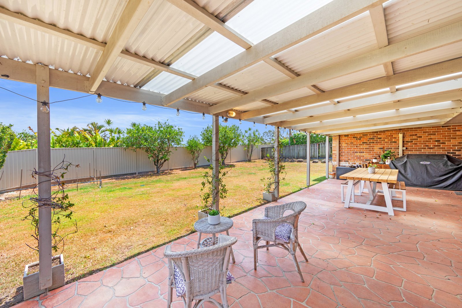 25 Victory Drive MUDGEERABA 9