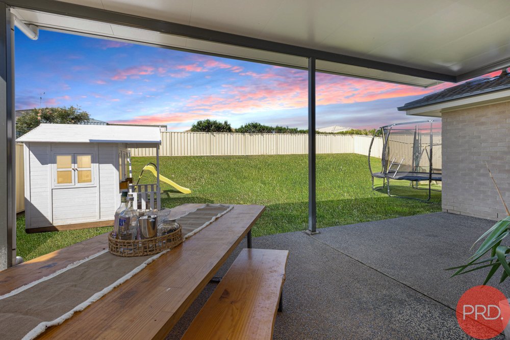 25 Vikki Avenue RUTHERFORD 2