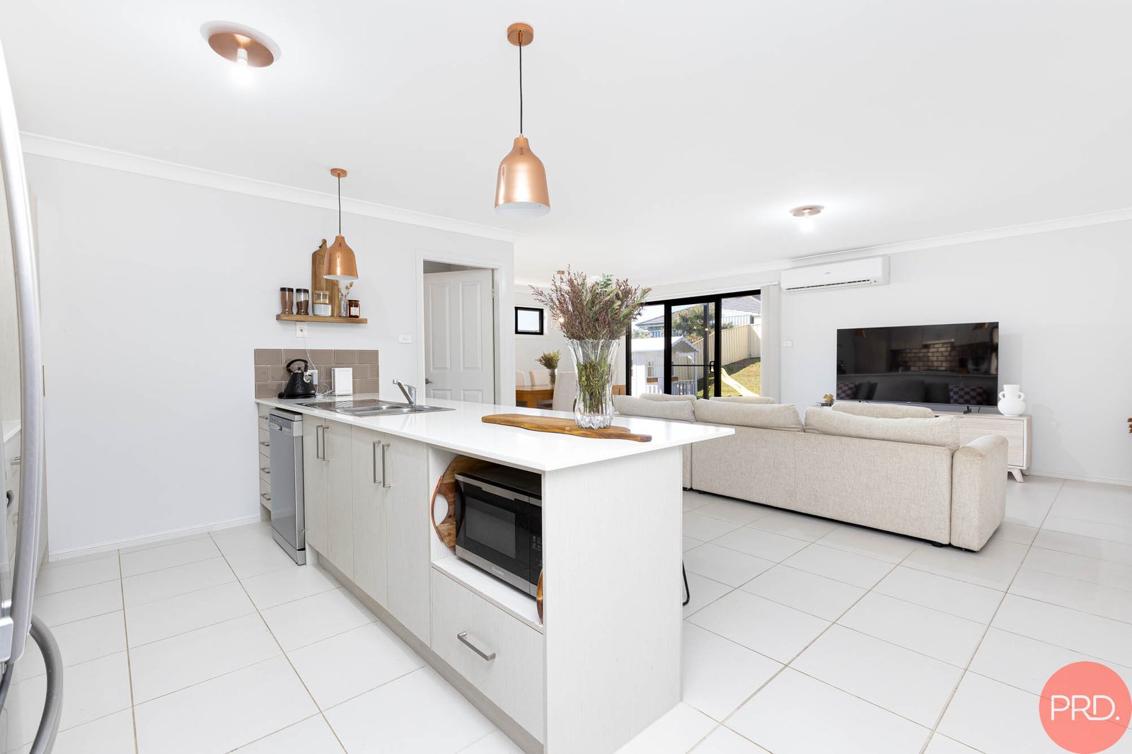 25 Vikki Avenue RUTHERFORD 9