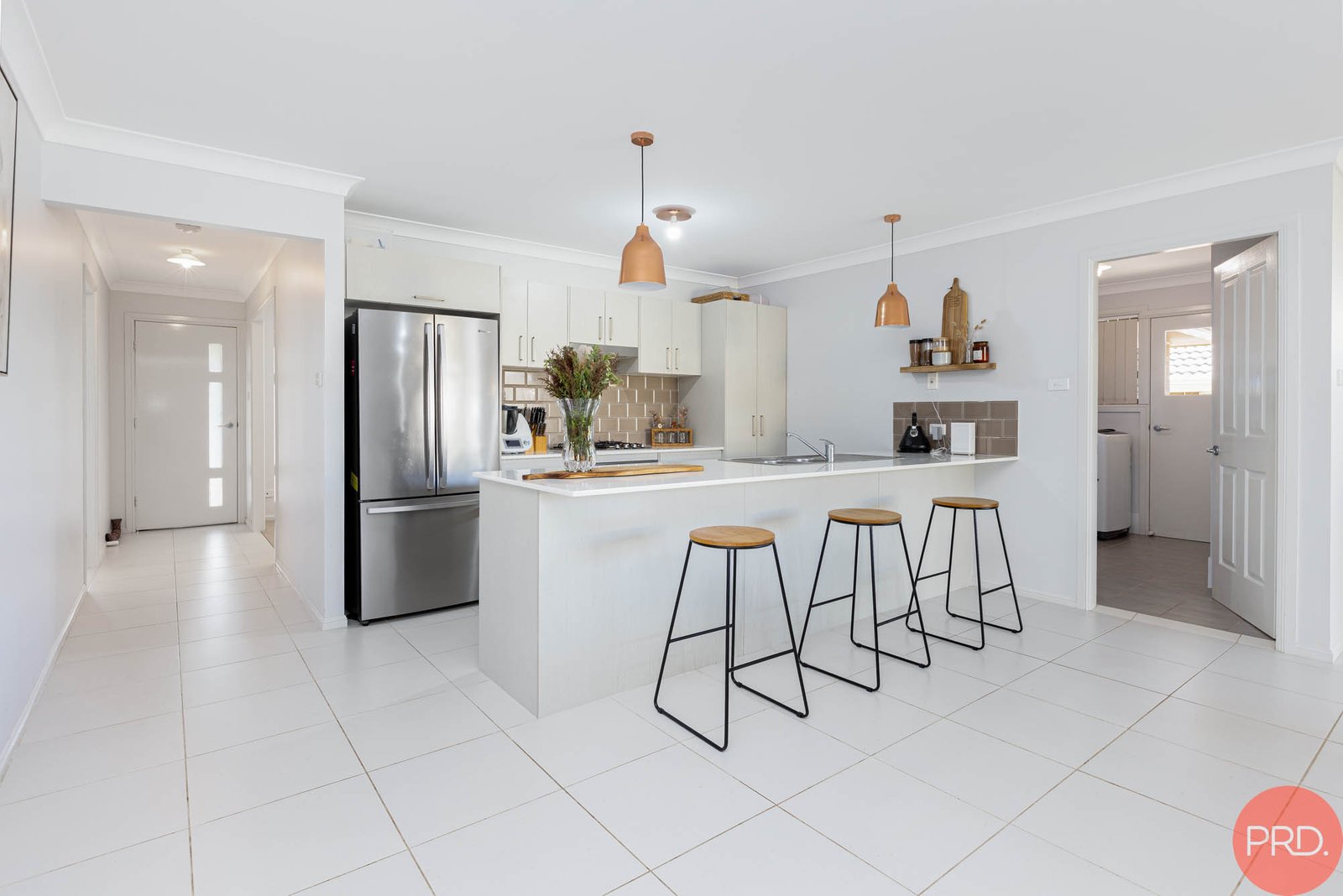 25 Vikki Avenue RUTHERFORD 11