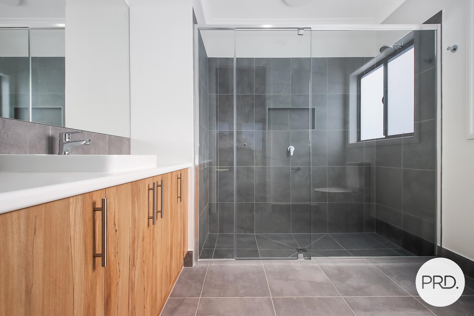 25 Wallaby Court THURGOONA 6