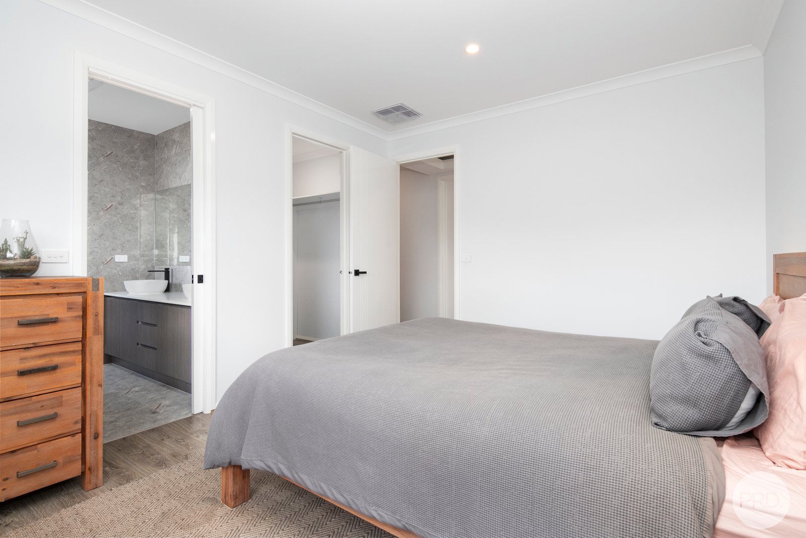 25 Walters Way ALFREDTON 4