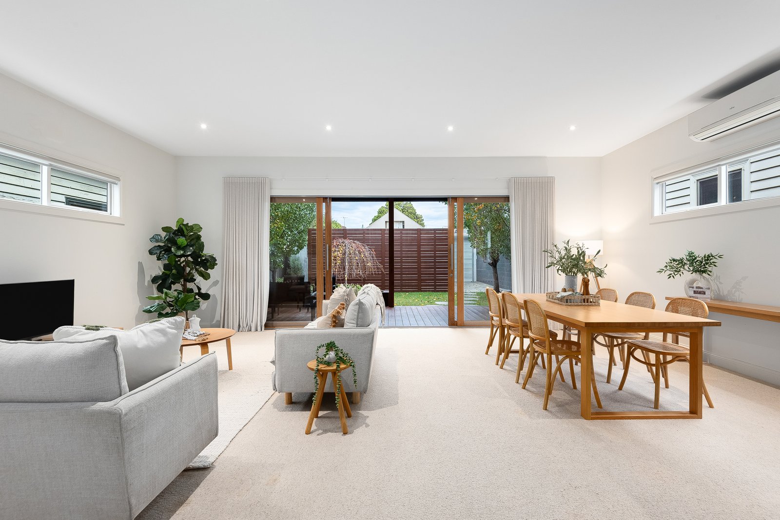 Gallery: 25 Waratah Street