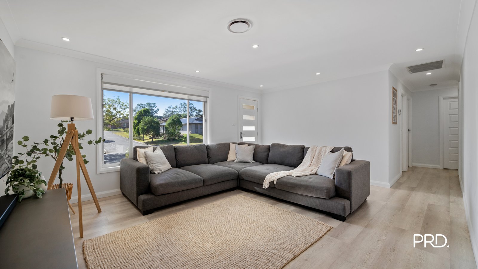 25 Wardell Drive SOUTH PENRITH 3