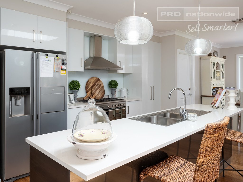 25 Watson Boulevard LLOYD 8