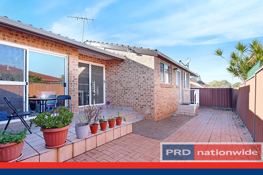 2/5 Wattle Street PEAKHURST 9