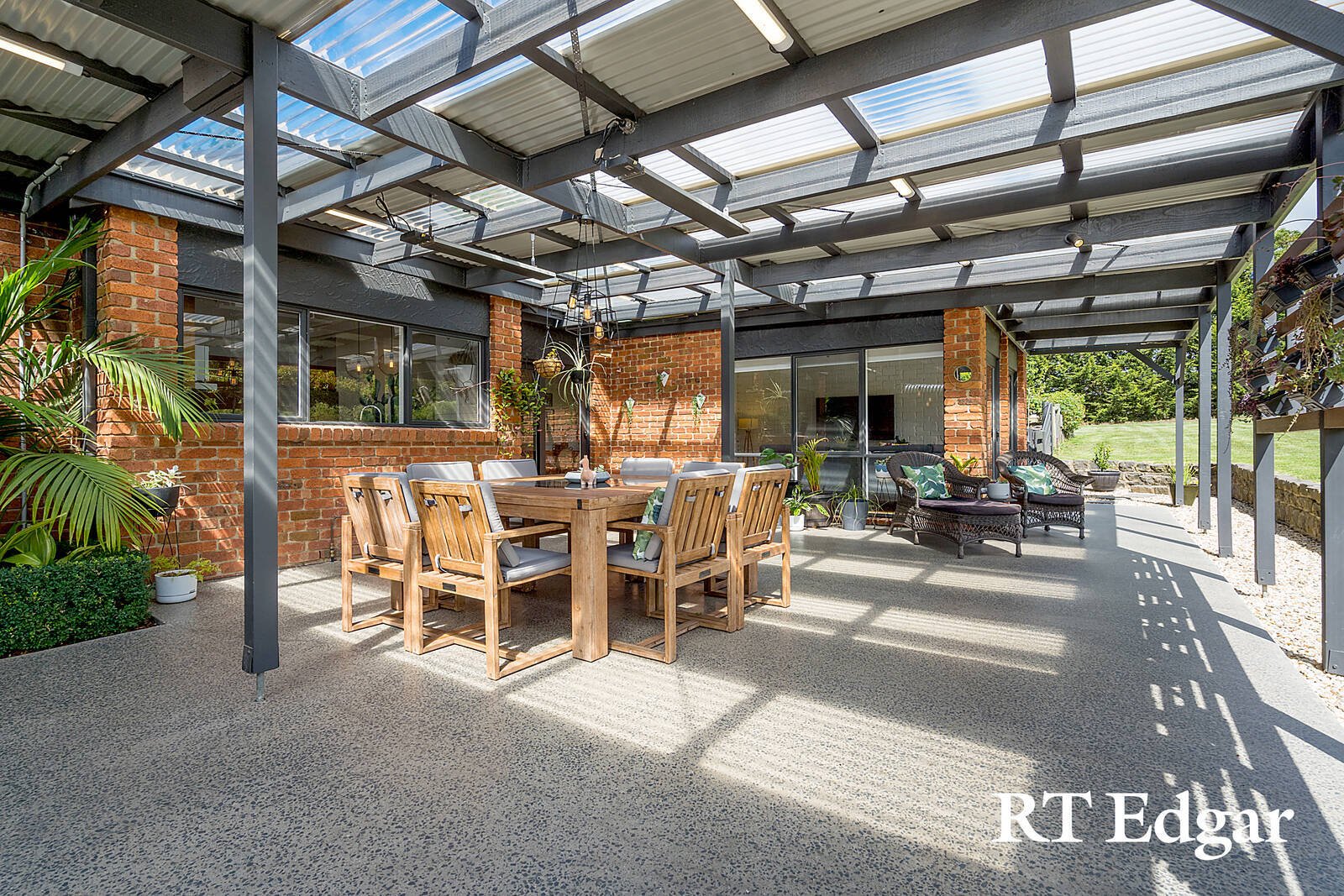 Real Estate and Property in 25 Whelans Place, Romsey, VIC