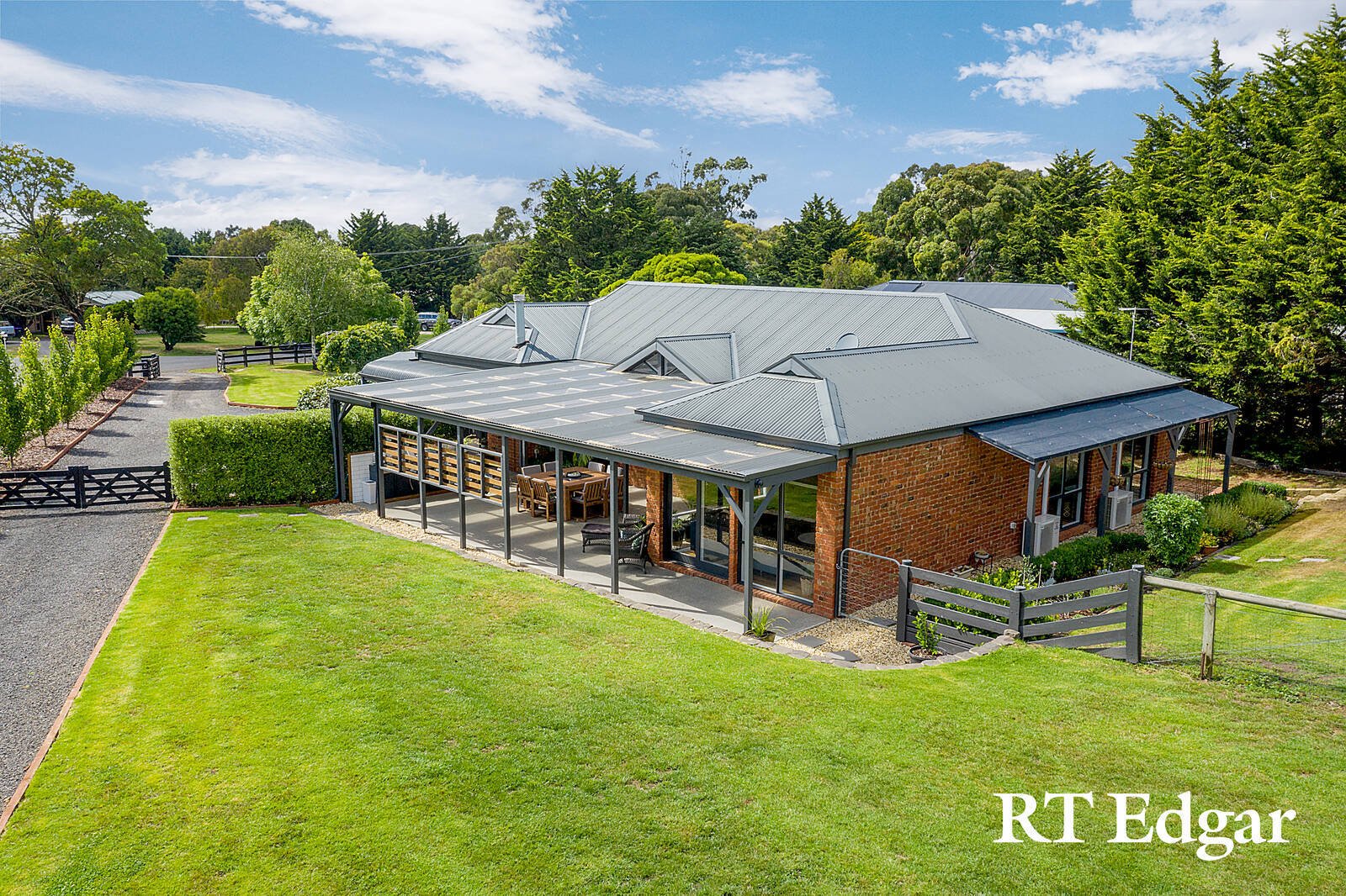 Real Estate and Property in 25 Whelans Place, Romsey, VIC