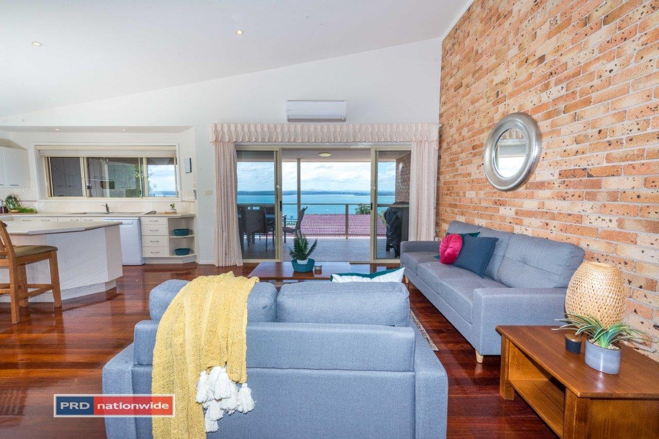 25 Wollomi Avenue NELSON BAY 12