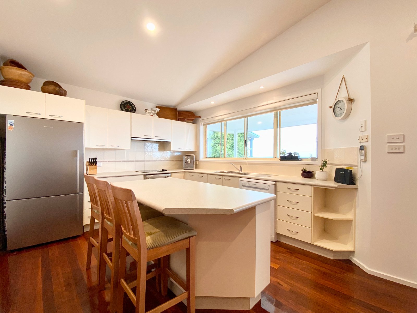 25 Wollomi Avenue NELSON BAY 4