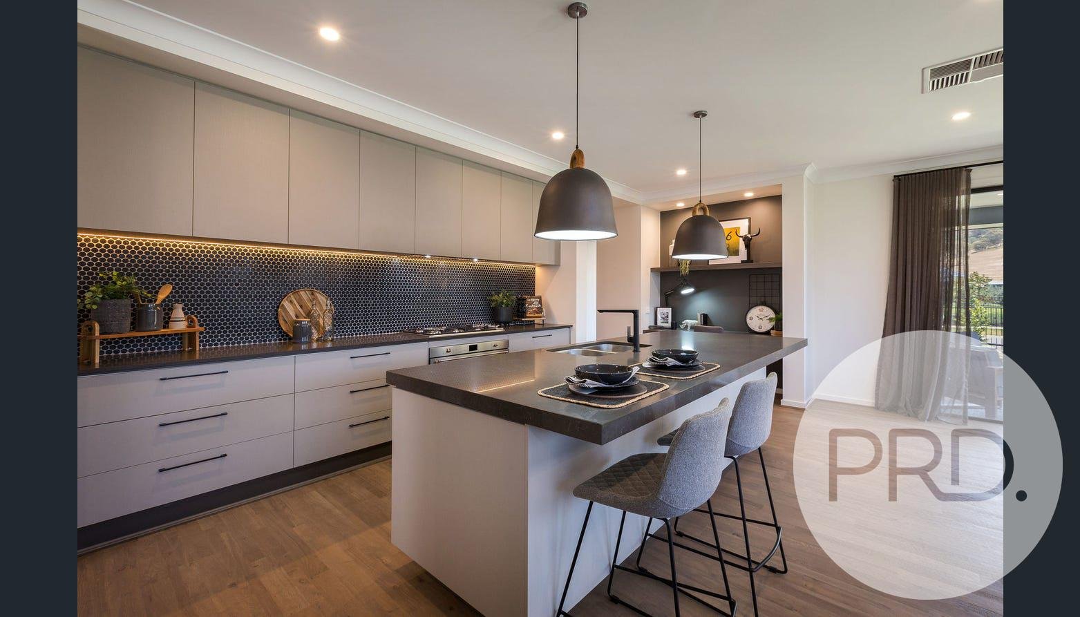 25 Woodbridge Street KILLARA 2