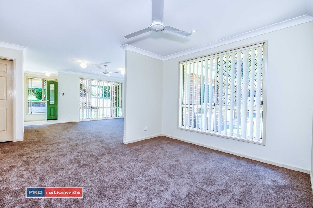 25 Yachtsman Crescent SALAMANDER BAY 9