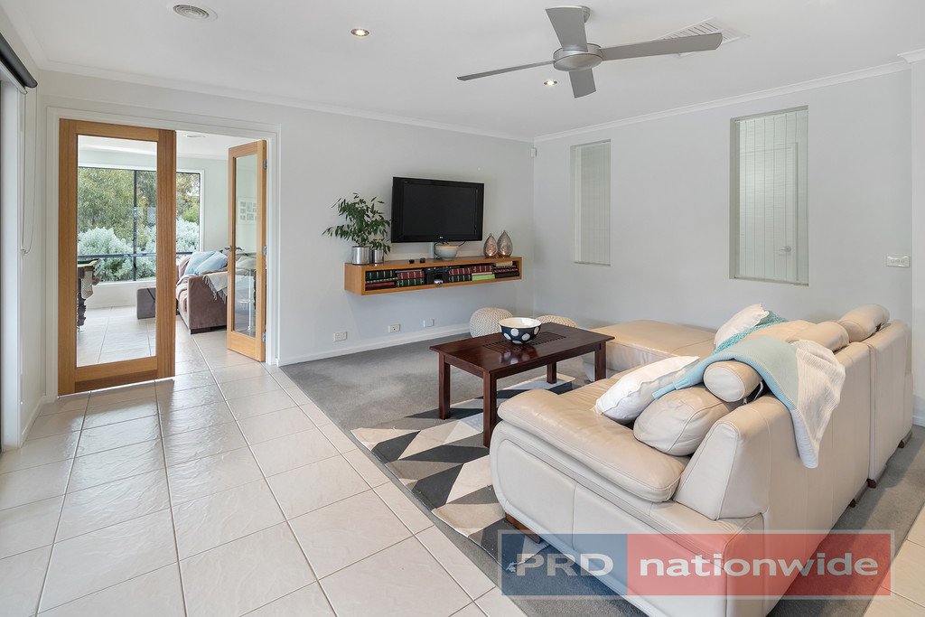 250-252 Howe Street MINERS REST 8