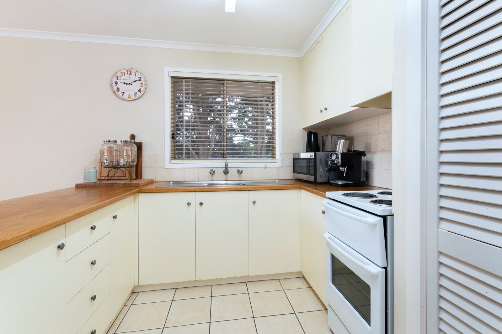 Gallery: 2/50-52 Moruya Drive