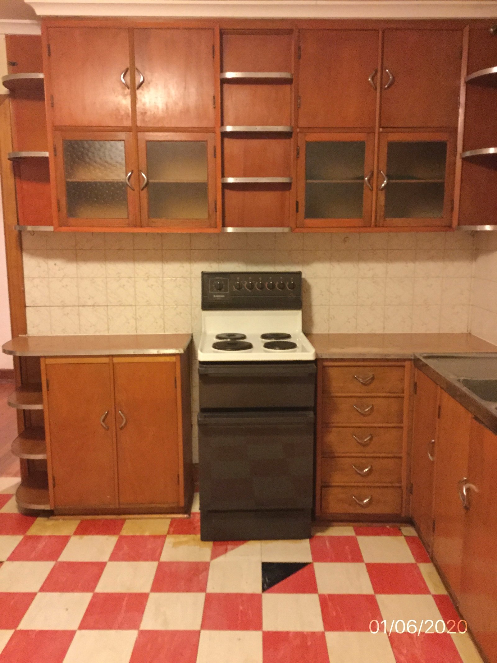 2/50 Ashbourne Grove WEST MOONAH 3
