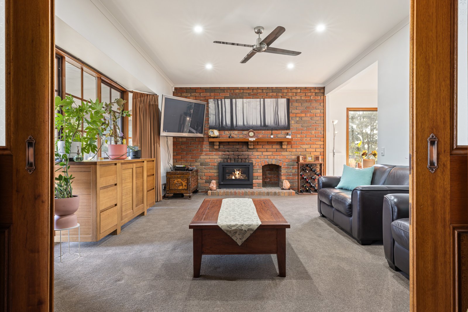 Gallery: 250 Elsworth Street