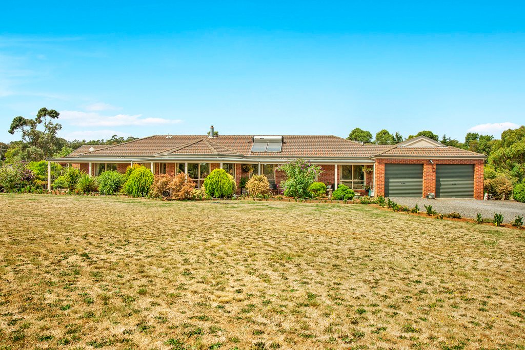 250 Gillies Road MOUNT ROWAN 21