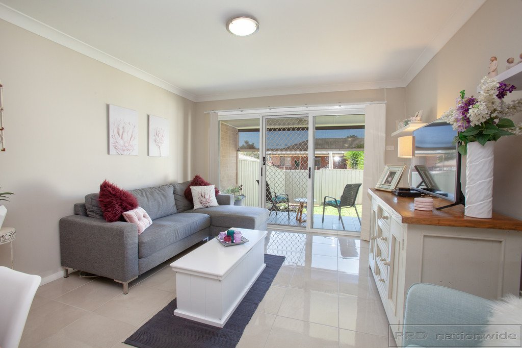 2/50 MaCrae Street EAST MAITLAND 9