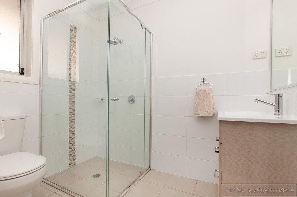 2/50 MaCrae Street EAST MAITLAND 17