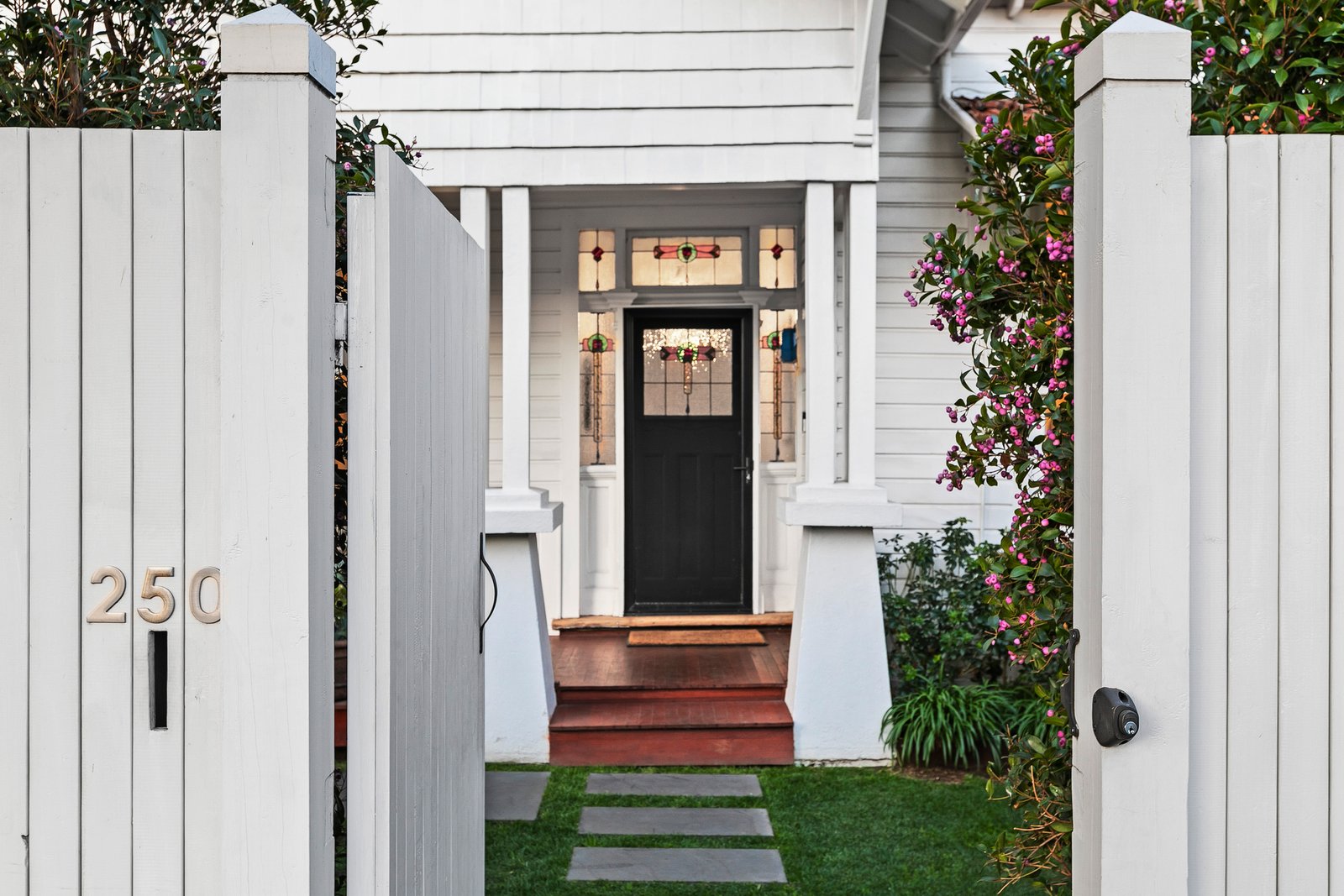 Gallery: 250 Melbourne Road