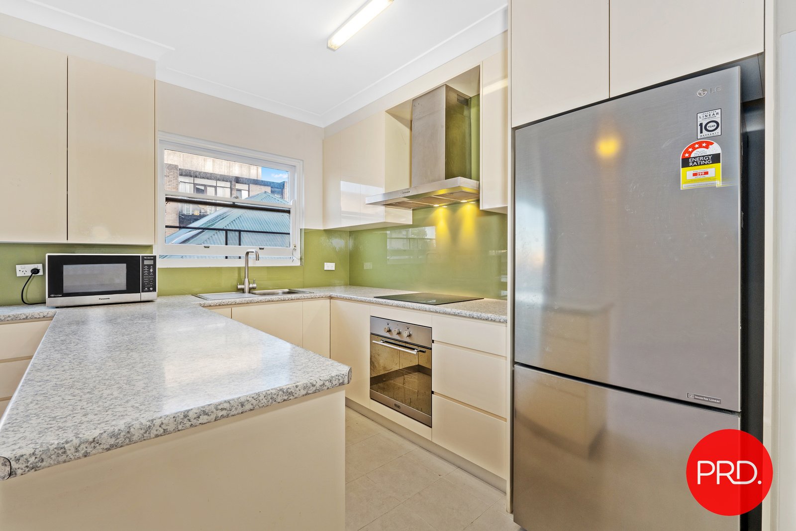 2/50 Park Road HURSTVILLE 2