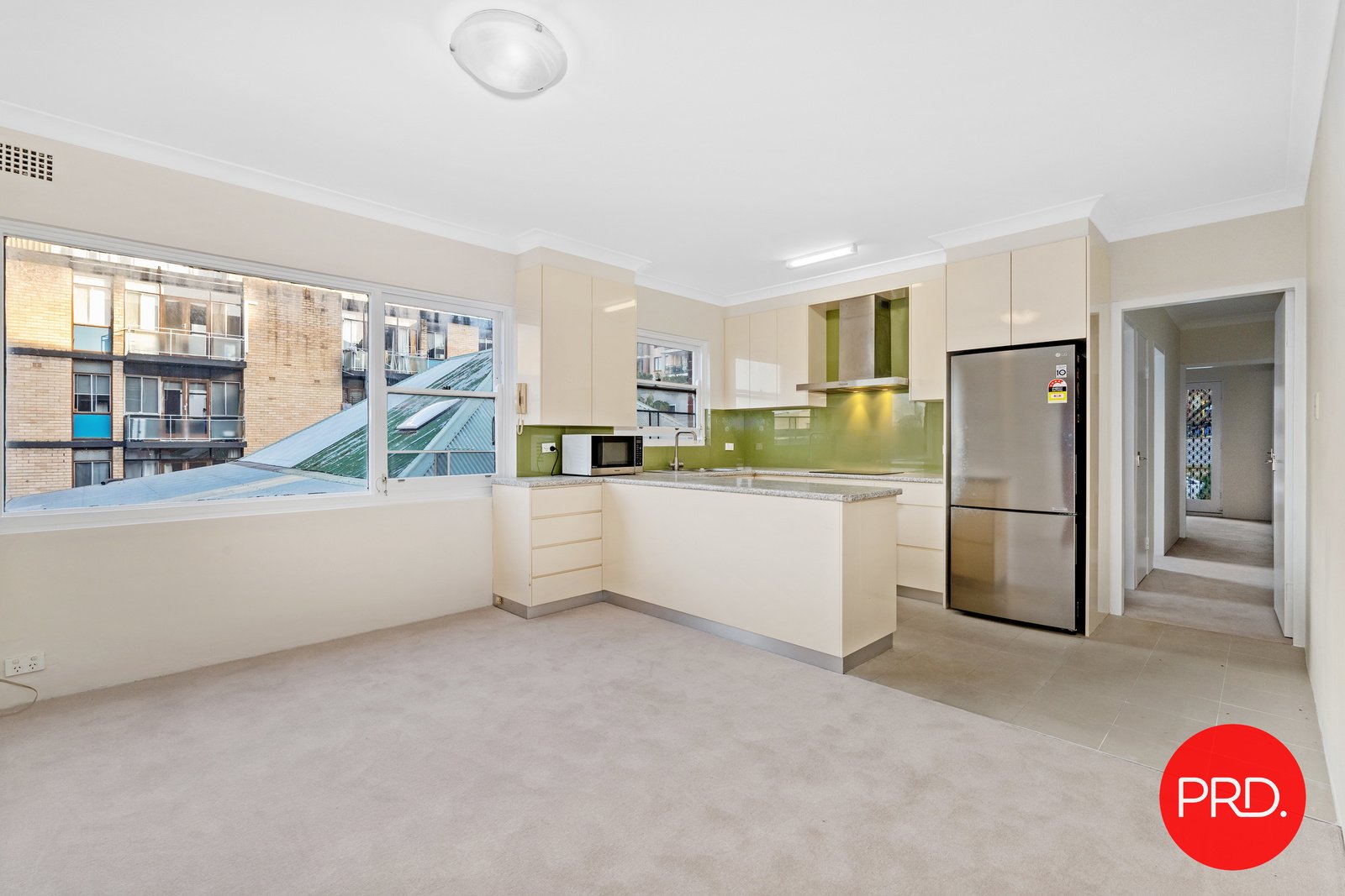 2/50 Park Road HURSTVILLE 3