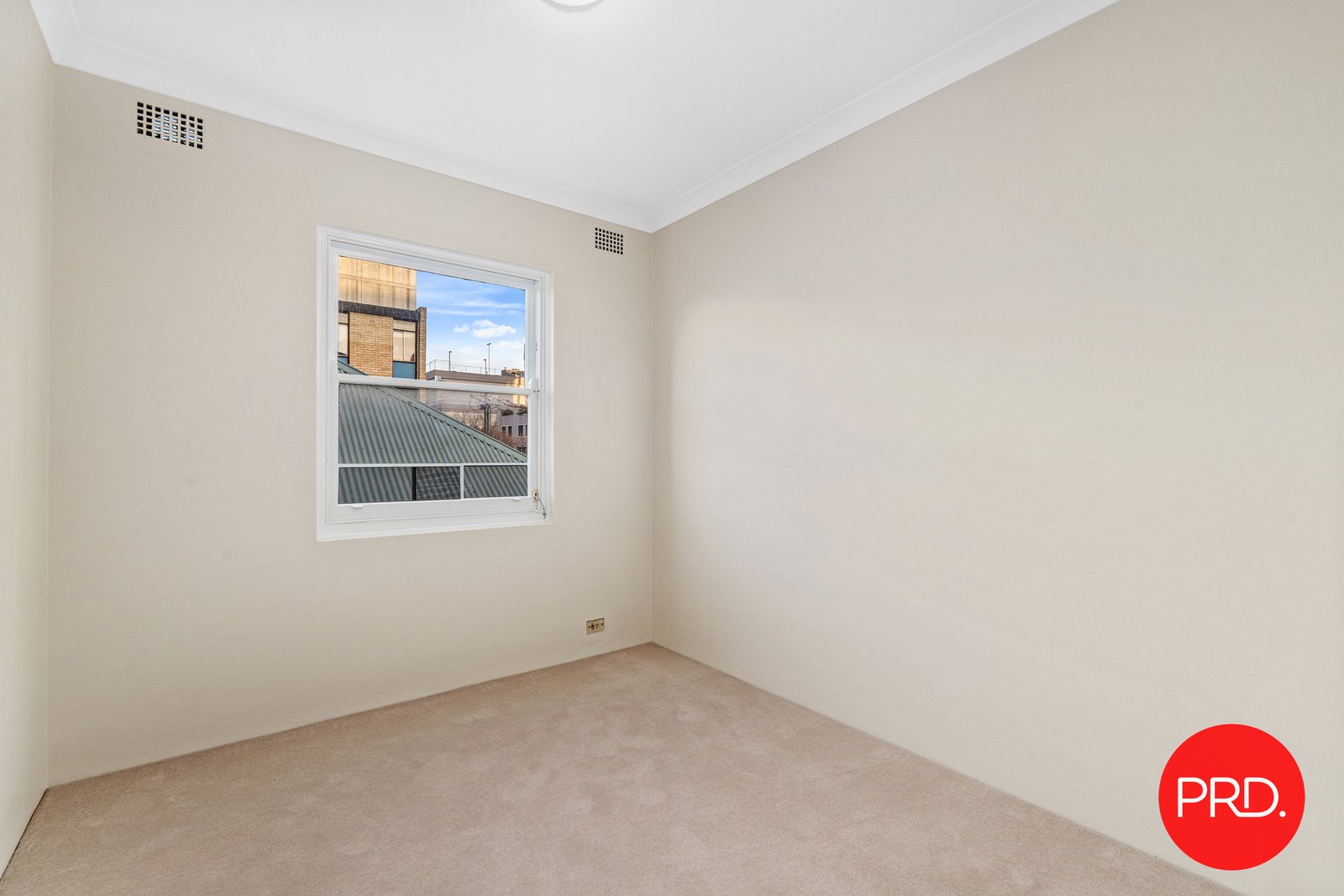 2/50 Park Road HURSTVILLE 5