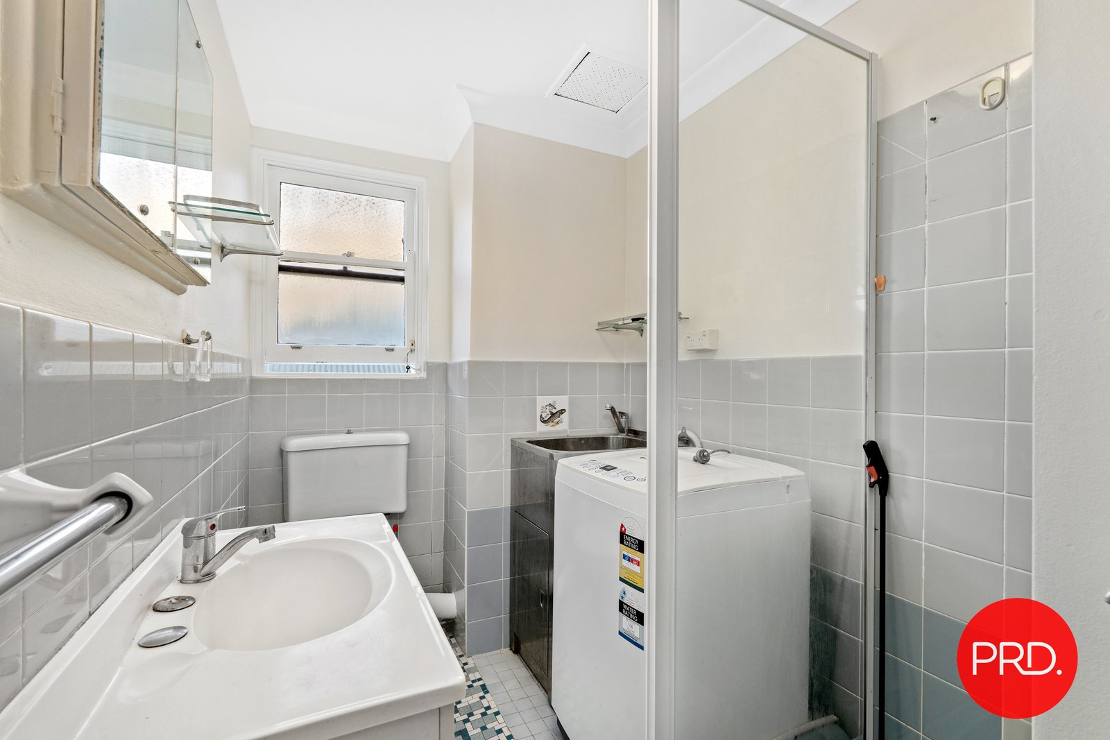 2/50 Park Road HURSTVILLE 6