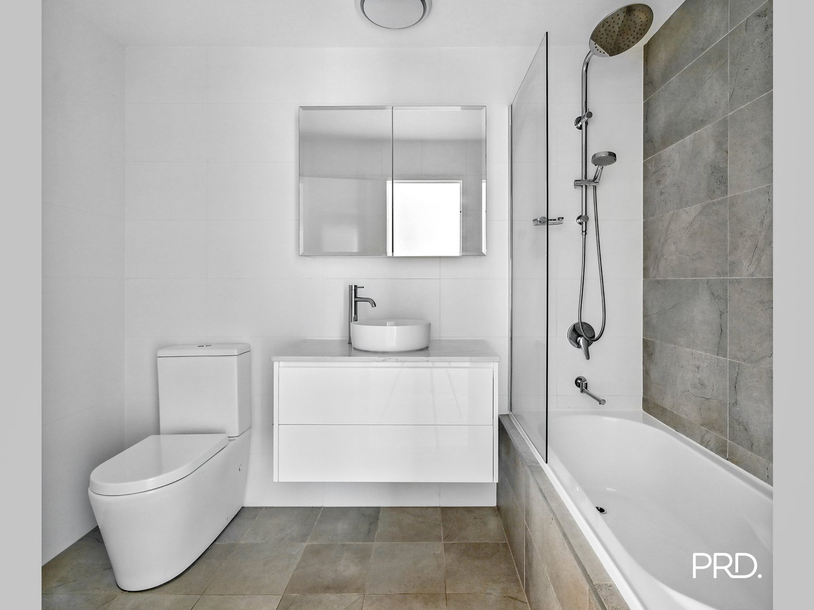 2/50 Rodley Avenue PENRITH 10