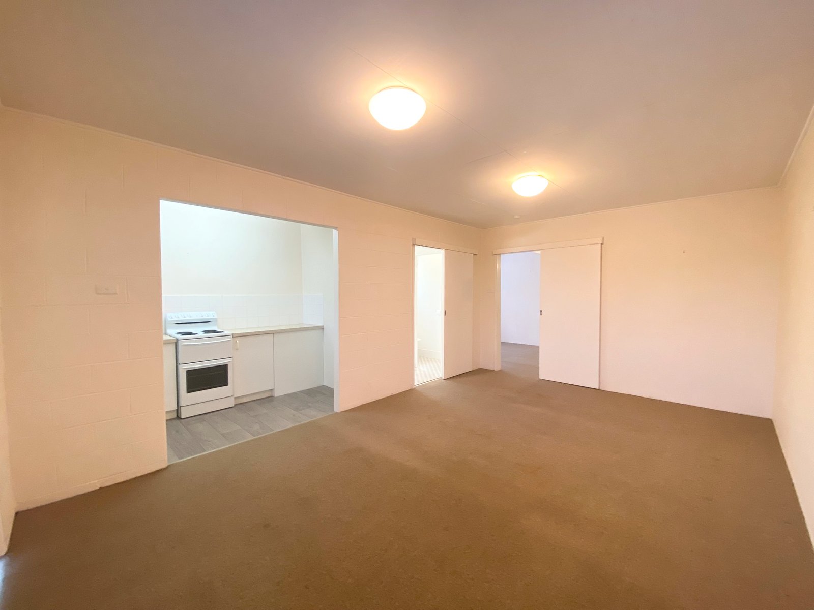 2/50 Ronald Avenue SHOAL BAY 4