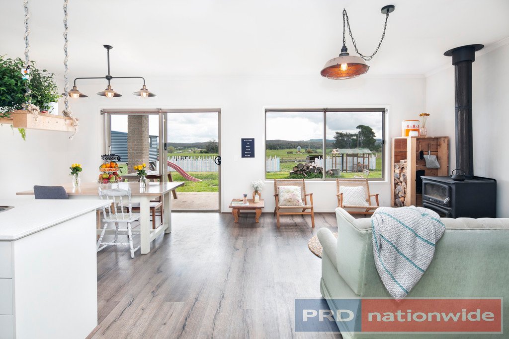 250 Scarsdale-Pitfield Road NEWTOWN 10