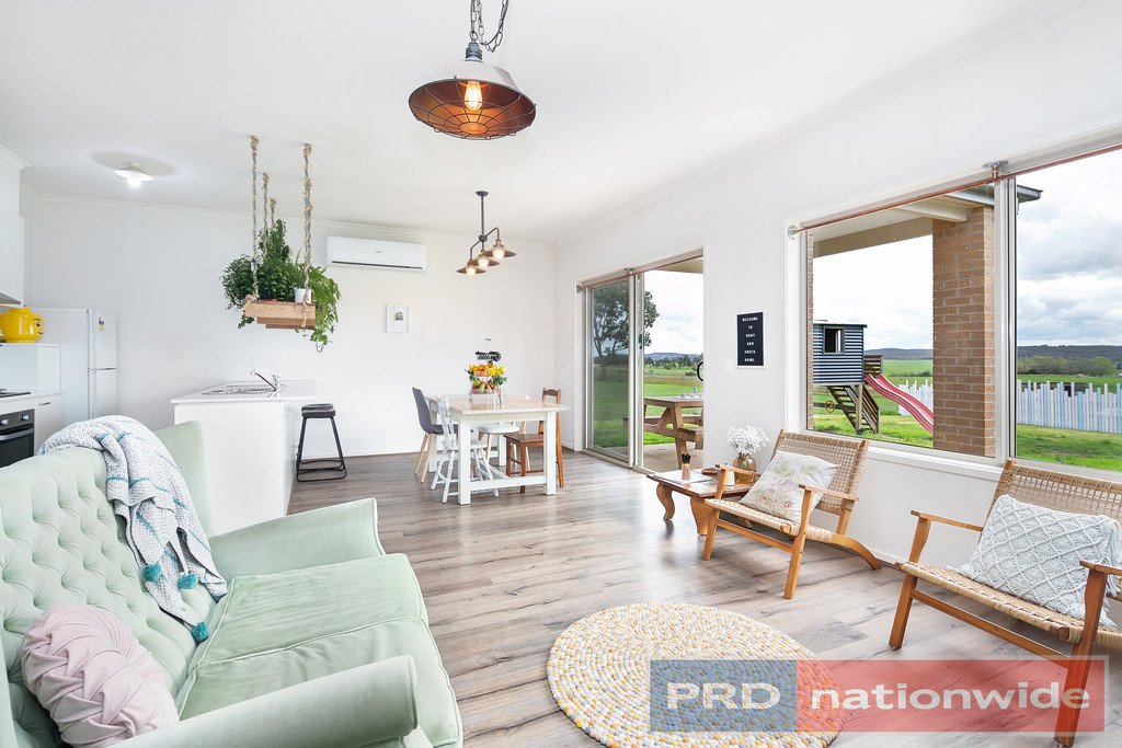 250 Scarsdale-Pitfield Road NEWTOWN 12