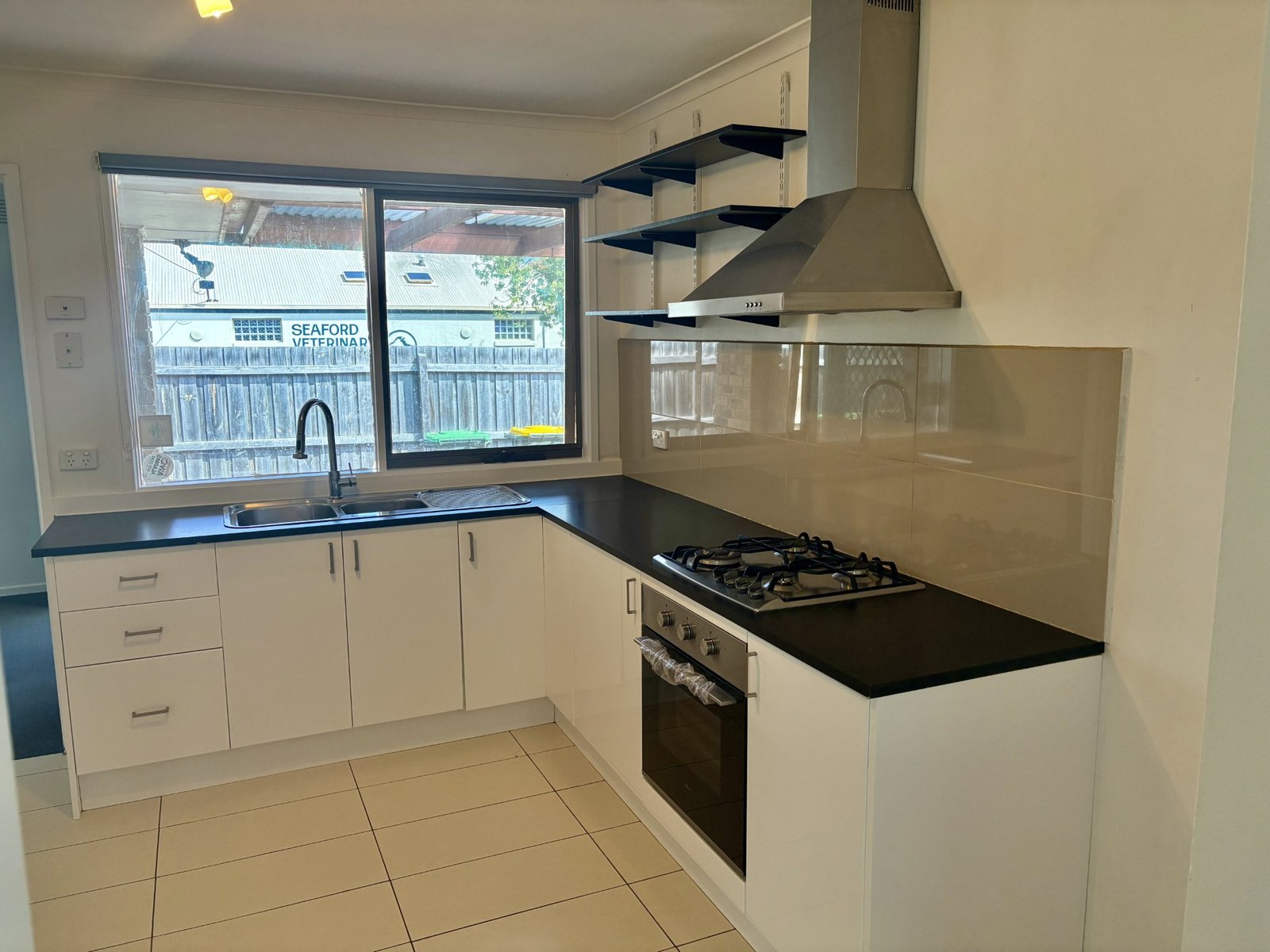 Gallery: 250 Seaford Road