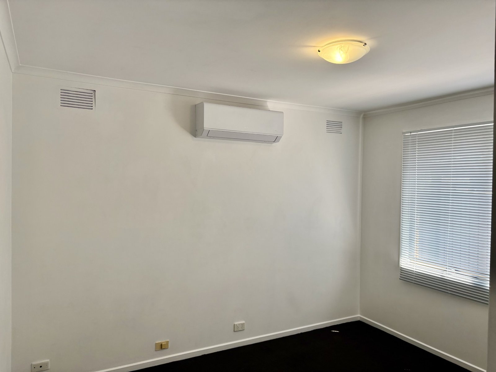 Gallery: 250 Seaford Road