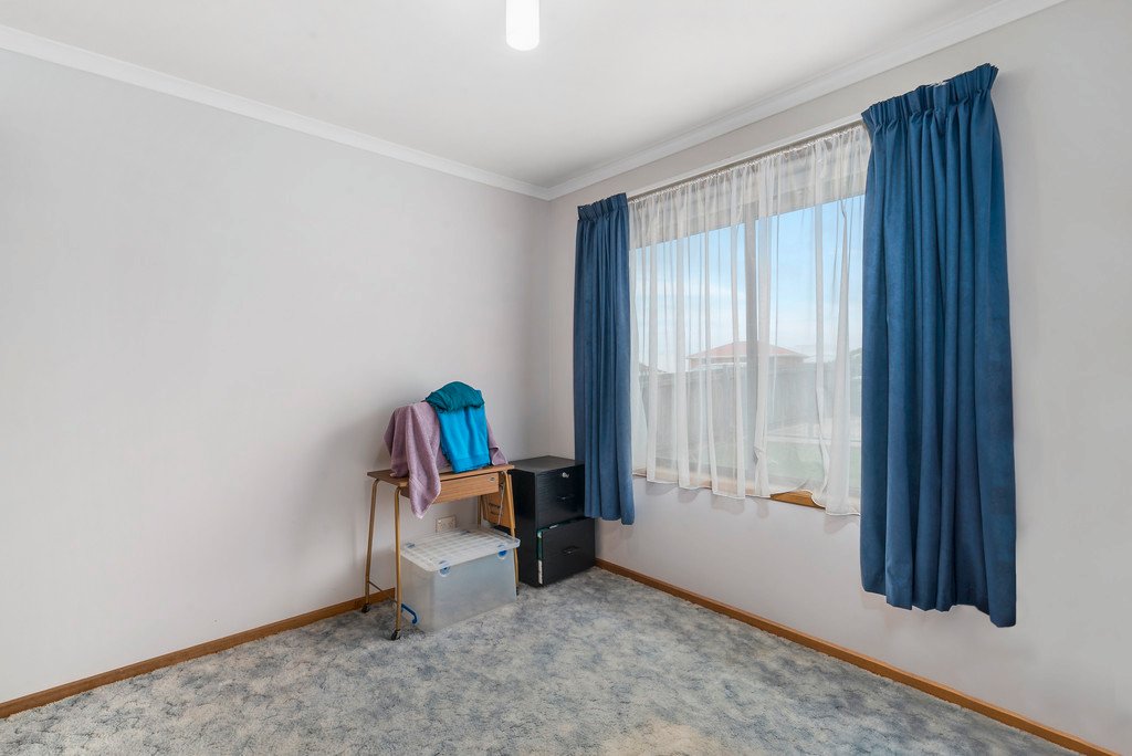 2/50 Seddon Street AUSTINS FERRY 9