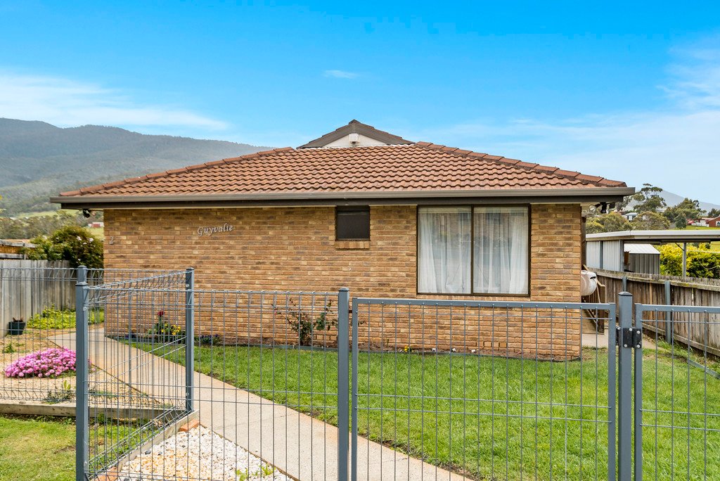 2/50 Seddon Street AUSTINS FERRY 11