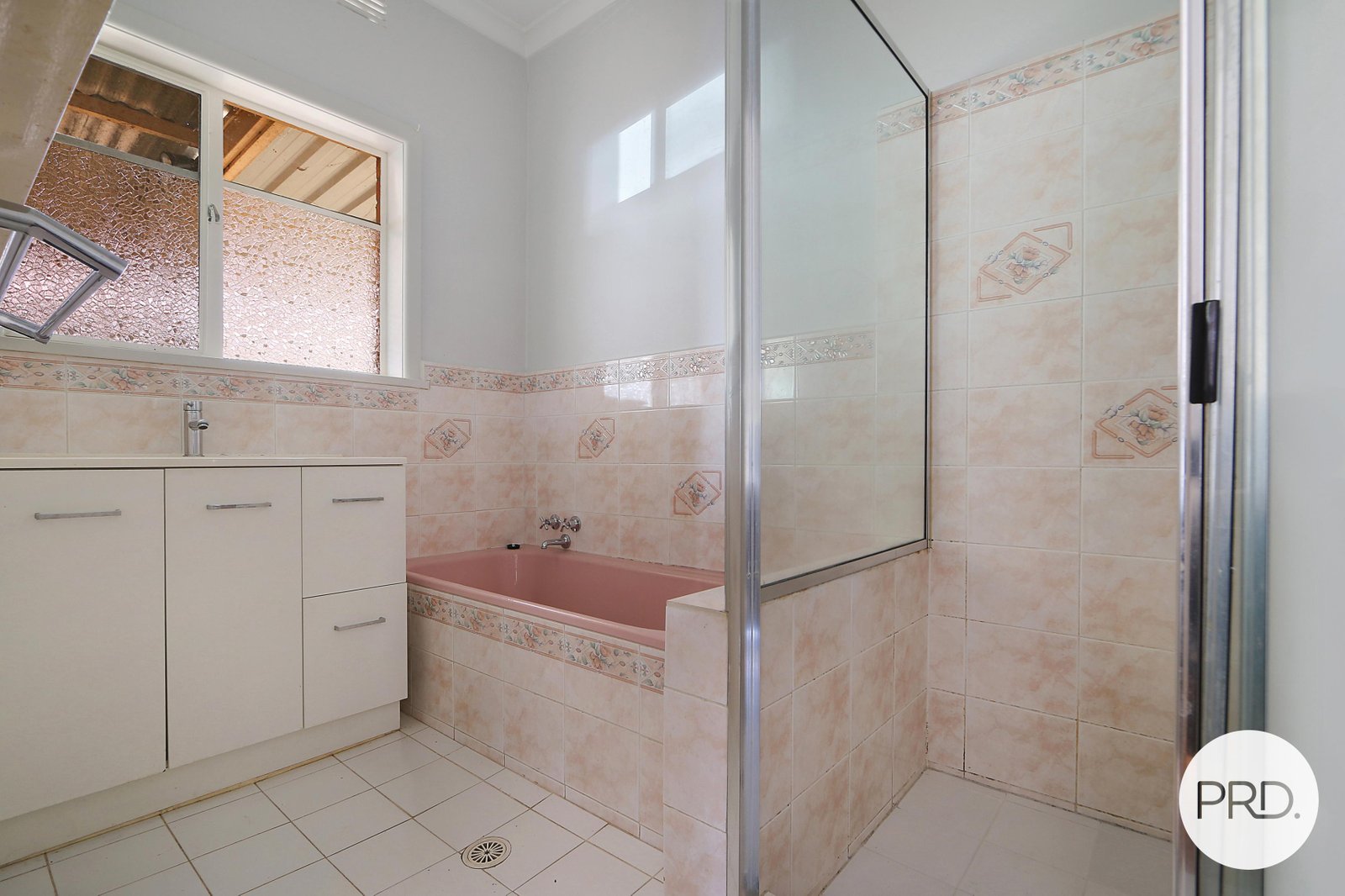 250 Wantigong Street NORTH ALBURY 7